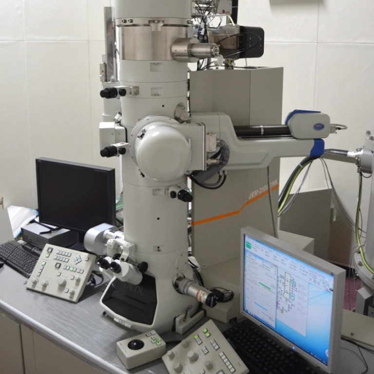 高分解能透過型電子顕微鏡システム JEM-2100F HK